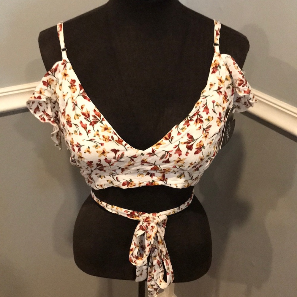 Paper heart floral wrap around cropped top